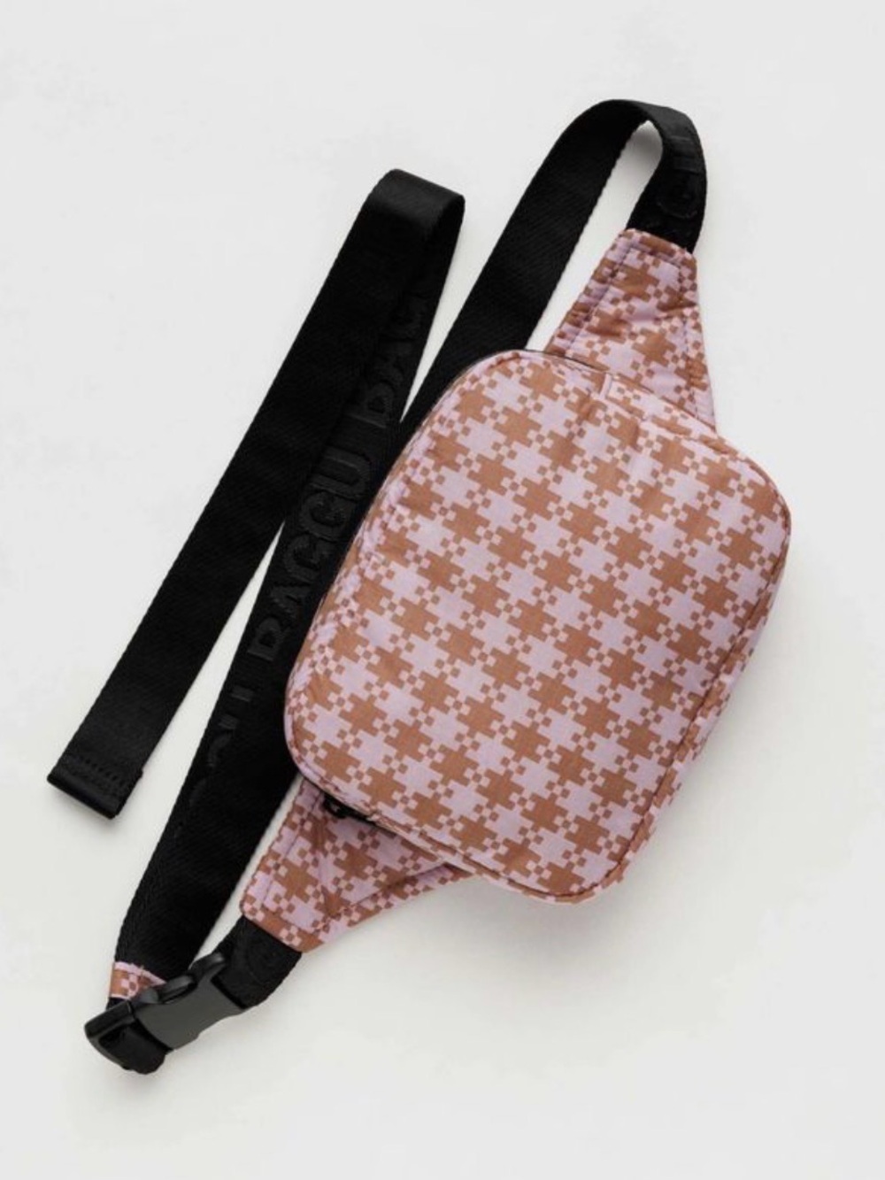 NWT Baggu Rose Pixel Gingham Puffy Fanny